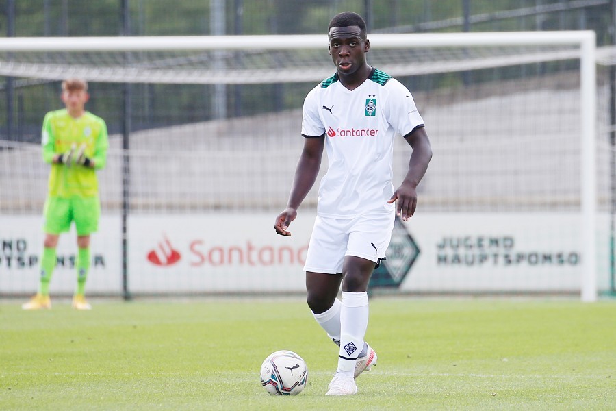 Borussia Mönchengladbach U17 vs. SC Paderborn U17 (2021/22).._26