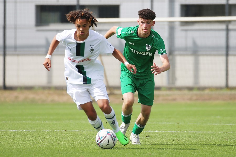 Borussia Mönchengladbach U17 vs. SC Preußen Münster U17 (2022/23)_20