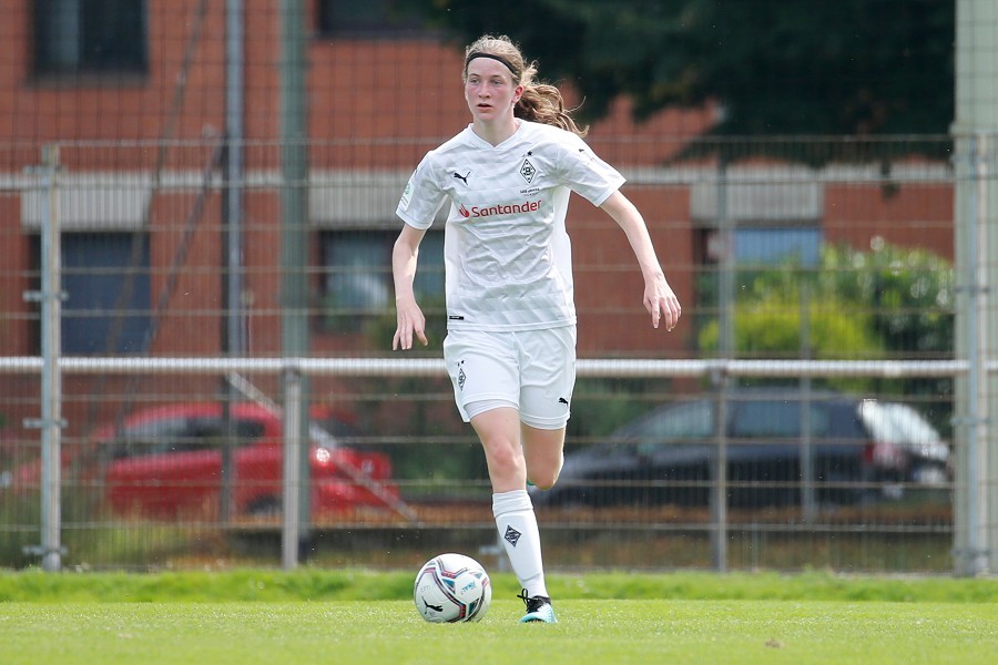 Borussia Mönchengladbach U17 vs. SSV Rhade U17 (2021/22)_20