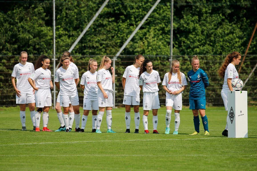 Borussia Mönchengladbach U17 vs. SSV Rhade U17 (2021/22)_2