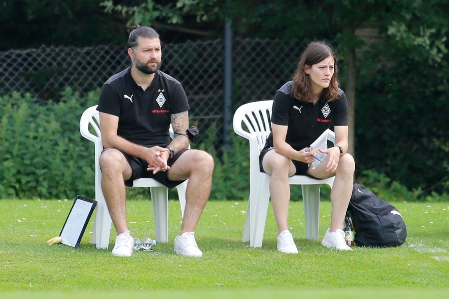 Borussia Mönchengladbach U17 vs. SSV Rhade U17 (2021/22)_5