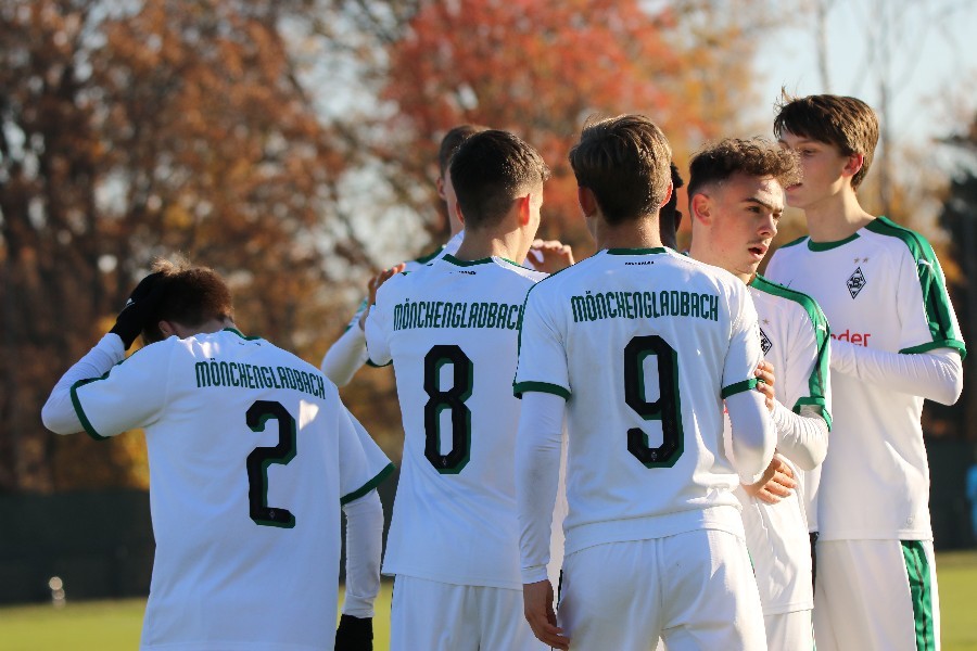 Borussia Mönchengladbach U19- National Team Korea (2018/19)_14