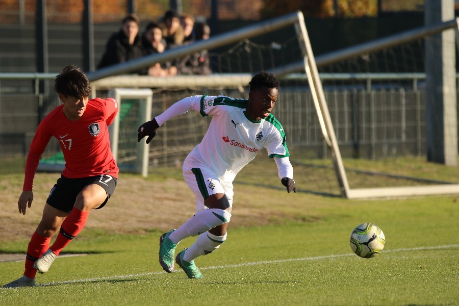 Borussia Mönchengladbach U19- National Team Korea (2018/19)_6