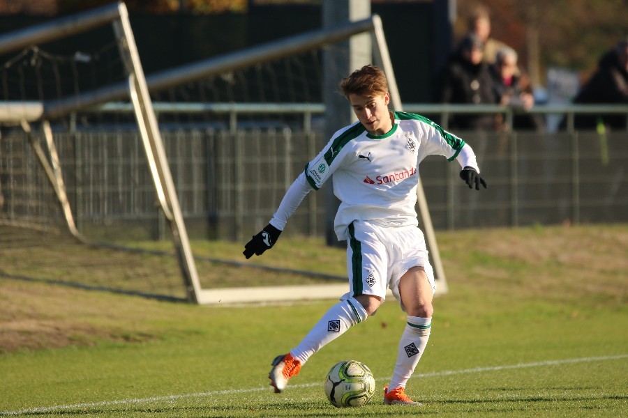 Borussia Mönchengladbach U19- National Team Korea (2018/19)_9