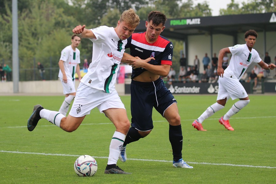 Borussia Mönchengladbach U19 vs. Bonner SC U19 (2022/23)_27