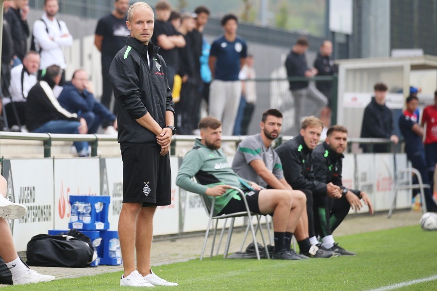 Borussia Mönchengladbach U19 vs. Bonner SC U19 (2022/23)_29
