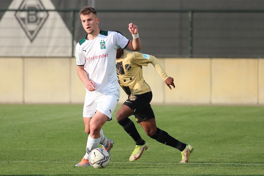 Borussia Mönchengladbach U19 vs. FC Utrecht U19 (2021/22)_12