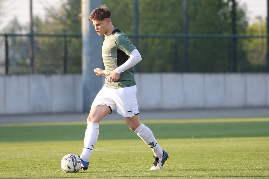 Borussia Mönchengladbach U19 vs. FC Utrecht U19 (2021/22)_17
