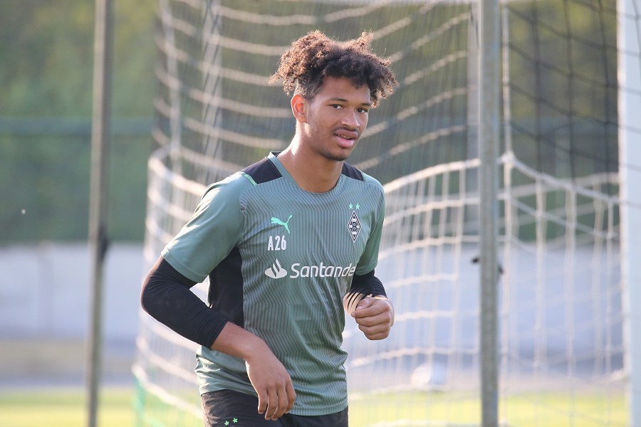 Borussia Mönchengladbach U19 vs. FC Utrecht U19 (2021/22)_4