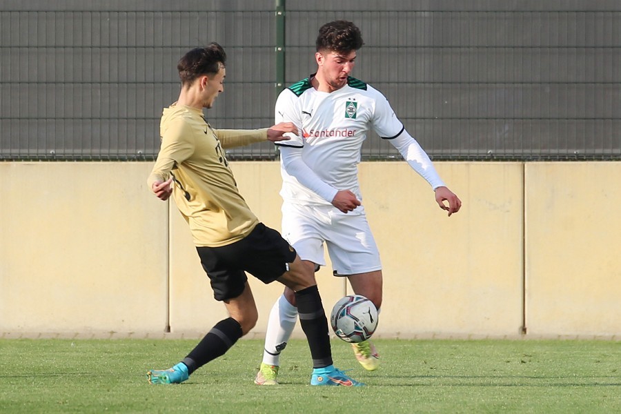 Borussia Mönchengladbach U19 vs. FC Utrecht U19 (2021/22)_7