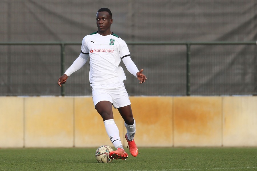Borussia Mönchengladbach U19 vs. FSV Frankfurt U19 (2021/22)_23