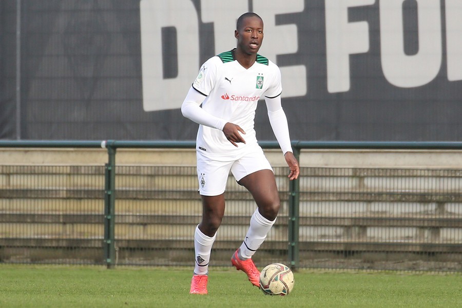 Borussia Mönchengladbach U19 vs. FSV Frankfurt U19 (2021/22)_25