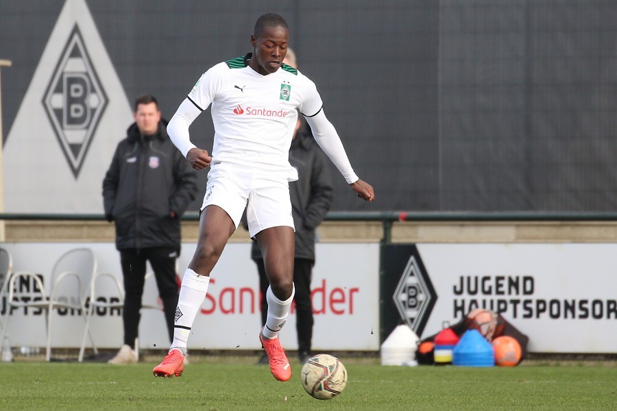 Borussia Mönchengladbach U19 vs. FSV Frankfurt U19 (2021/22)_27