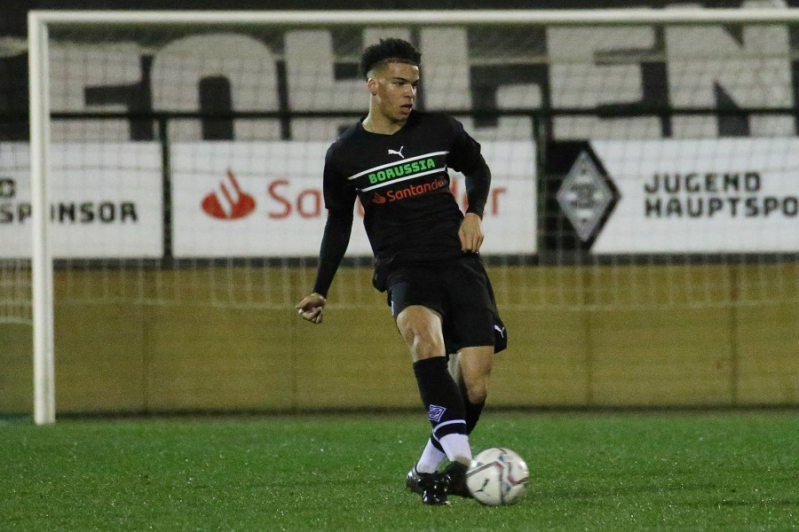 Borussia Mönchengladbach U19 vs. Holzheimer SG (2021/22)_21