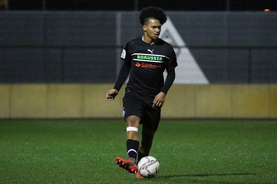 Borussia Mönchengladbach U19 vs. Holzheimer SG (2021/22)_32