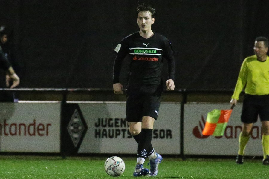 Borussia Mönchengladbach U19 vs. Holzheimer SG (2021/22)_35