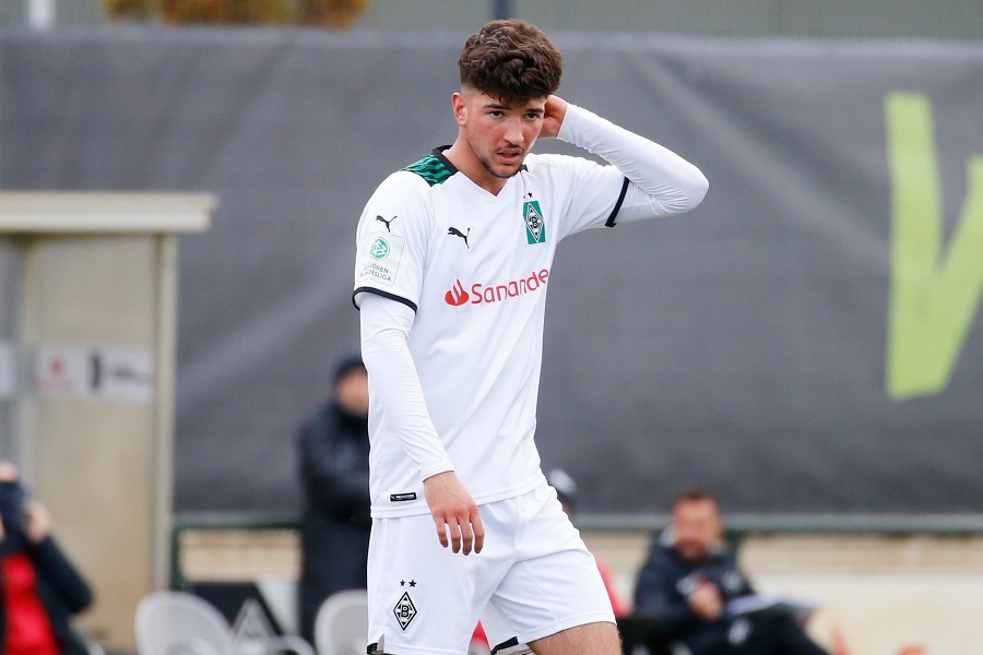 Borussia Mönchengladbach U19 vs. RB Leipzig U19 (2021/22)_10