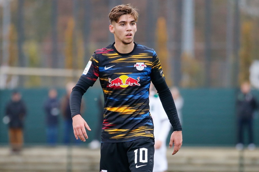 Borussia Mönchengladbach U19 vs. RB Leipzig U19 (2021/22)_11