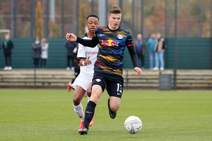 Borussia Mönchengladbach U19 vs. RB Leipzig U19 (2021/22)_13