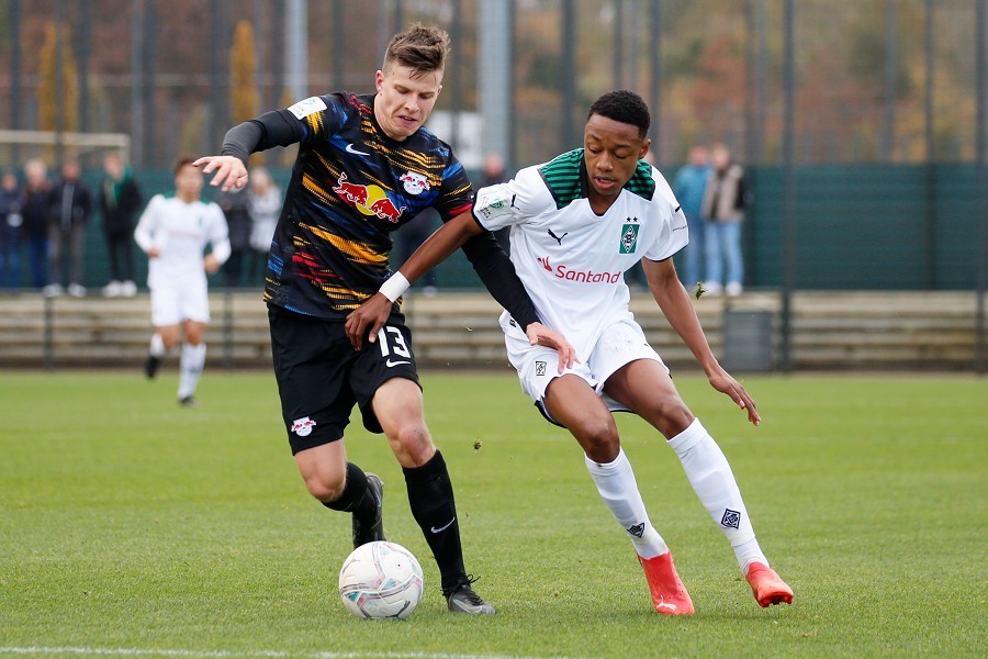 Borussia Mönchengladbach U19 vs. RB Leipzig U19 (2021/22)_17