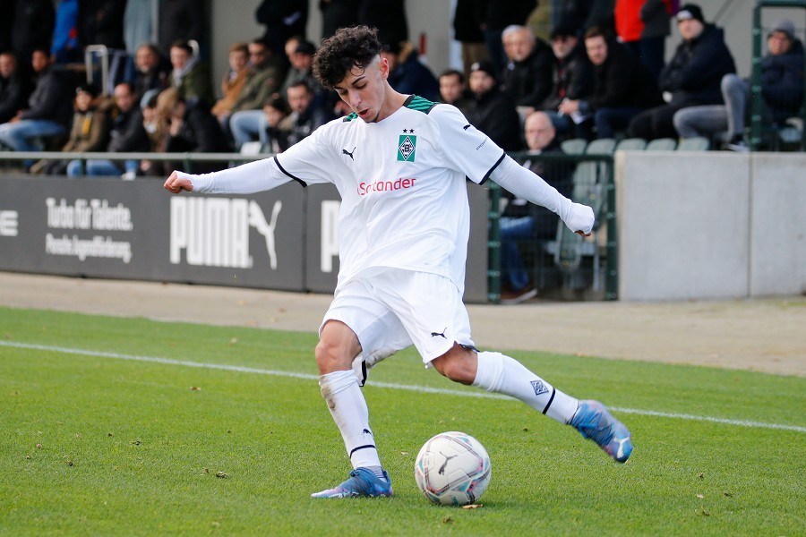 Borussia Mönchengladbach U19 vs. RB Leipzig U19 (2021/22)_21