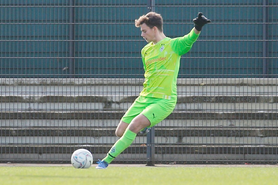 Borussia Mönchengladbach U19 vs. RB Leipzig U19 (2021/22)_29