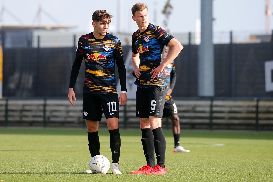 Borussia Mönchengladbach U19 vs. RB Leipzig U19 (2021/22)_33