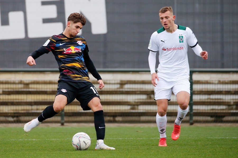 Borussia Mönchengladbach U19 vs. RB Leipzig U19 (2021/22)_4
