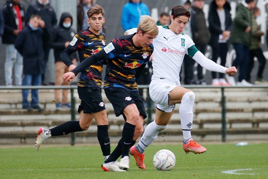 Borussia Mönchengladbach U19 vs. RB Leipzig U19 (2021/22)_6