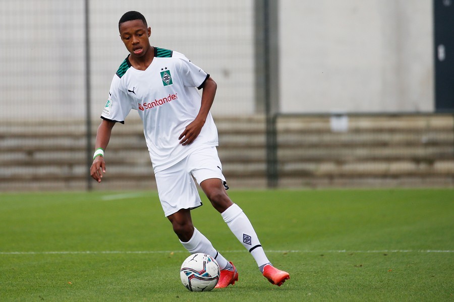 Borussia Mönchengladbach U19 vs. SC Paderborn U19 (2021/22)_15