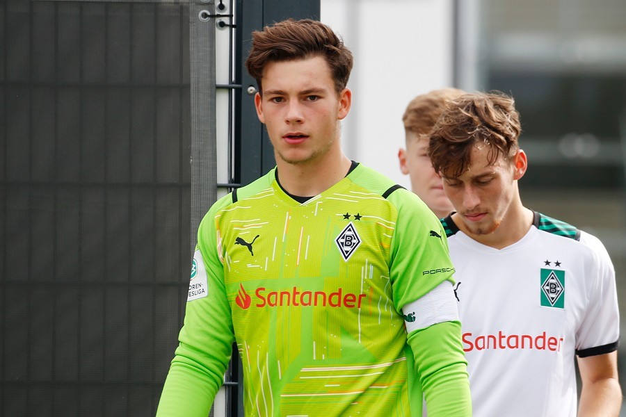 Borussia Mönchengladbach U19 vs. SC Paderborn U19 (2021/22)_1