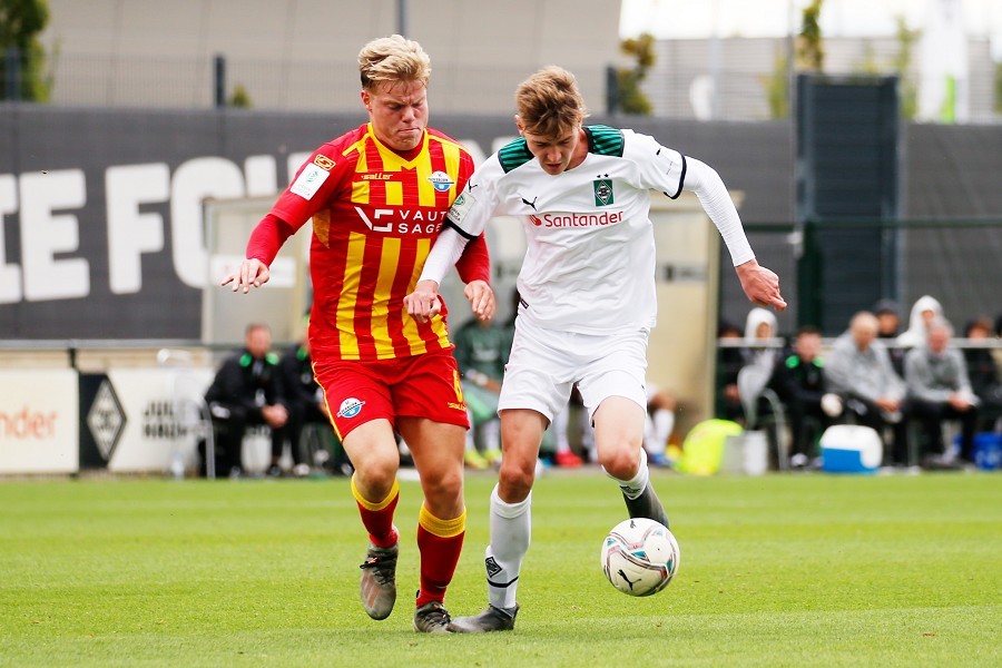 Borussia Mönchengladbach U19 vs. SC Paderborn U19 (2021/22)_27