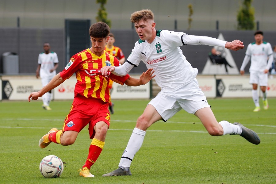 Borussia Mönchengladbach U19 vs. SC Paderborn U19 (2021/22)_29