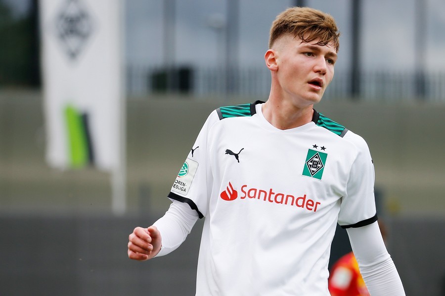 Borussia Mönchengladbach U19 vs. SC Paderborn U19 (2021/22)_30