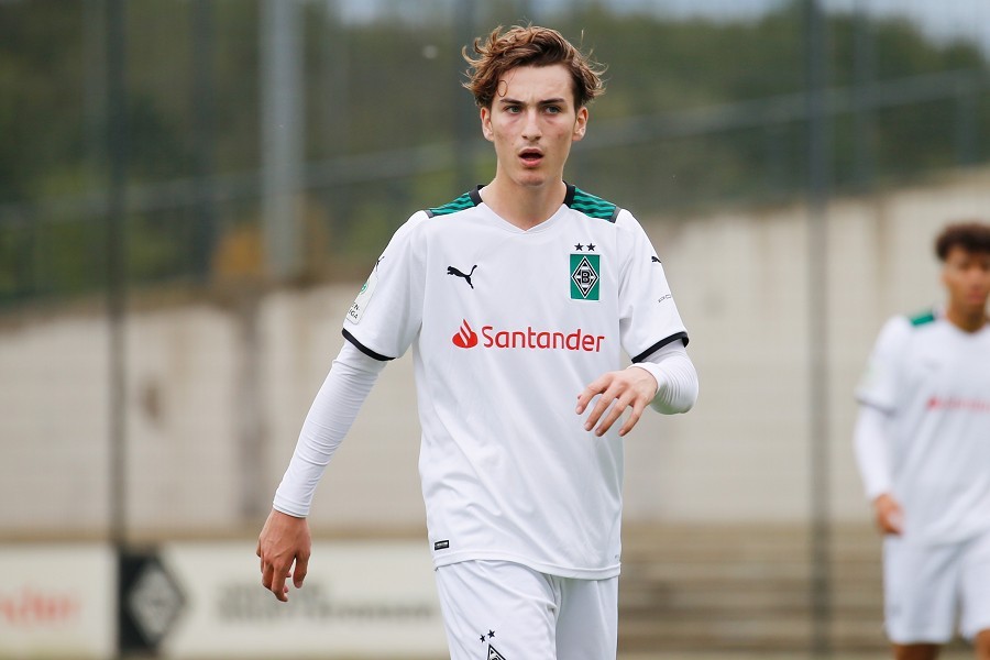 Borussia Mönchengladbach U19 vs. SC Paderborn U19 (2021/22)_32