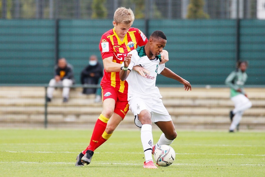 Borussia Mönchengladbach U19 vs. SC Paderborn U19 (2021/22)_36