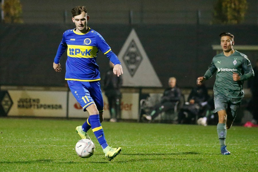 Borussia Mönchengladbach U19 vs. SC Union Nettetal (2021/22)_24