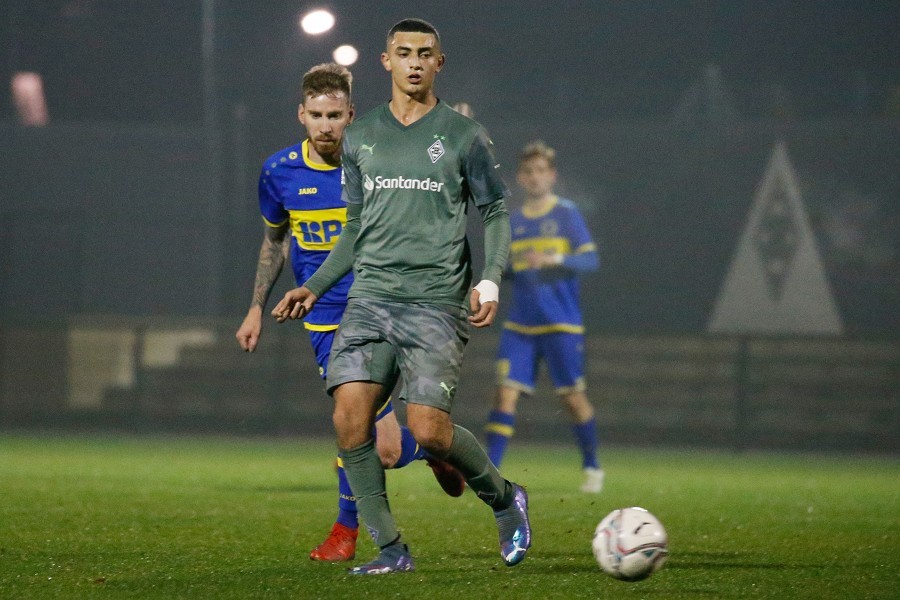 Borussia Mönchengladbach U19 vs. SC Union Nettetal (2021/22)_8