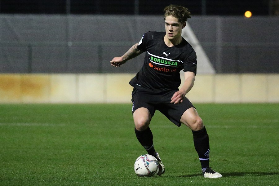 Borussia Mönchengladbach U19 vs. Teutonia St. Tönis (2021/22)_26
