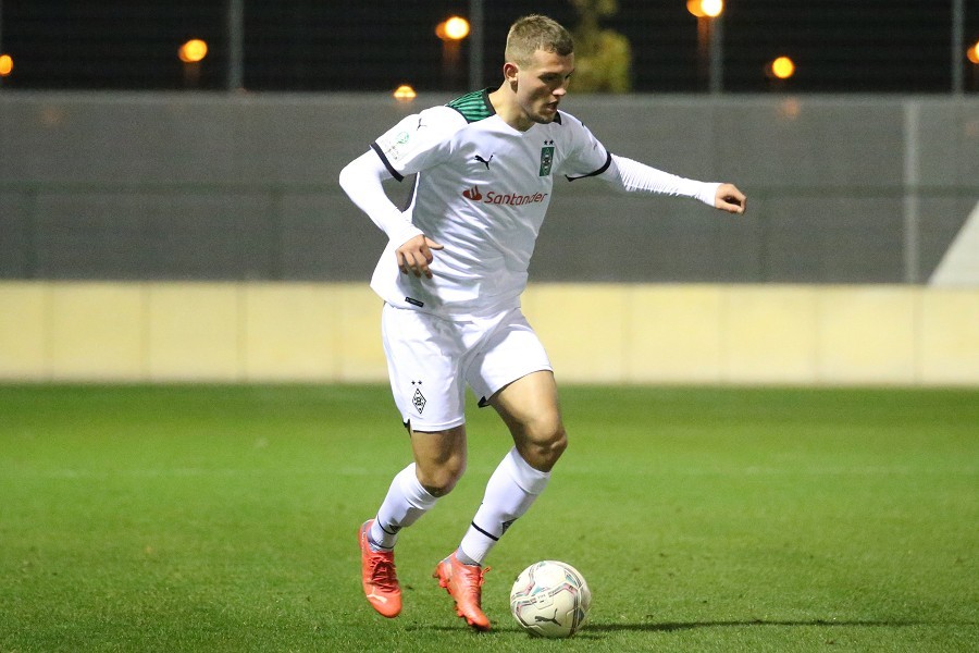 Borussia Mönchengladbach U19 vs. TuS BW Königsdorf (2021/22)_34