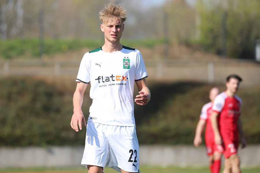 Borussia Mönchengladbach U23 vs. FC Wegberg-Beeck (2021/22)_15