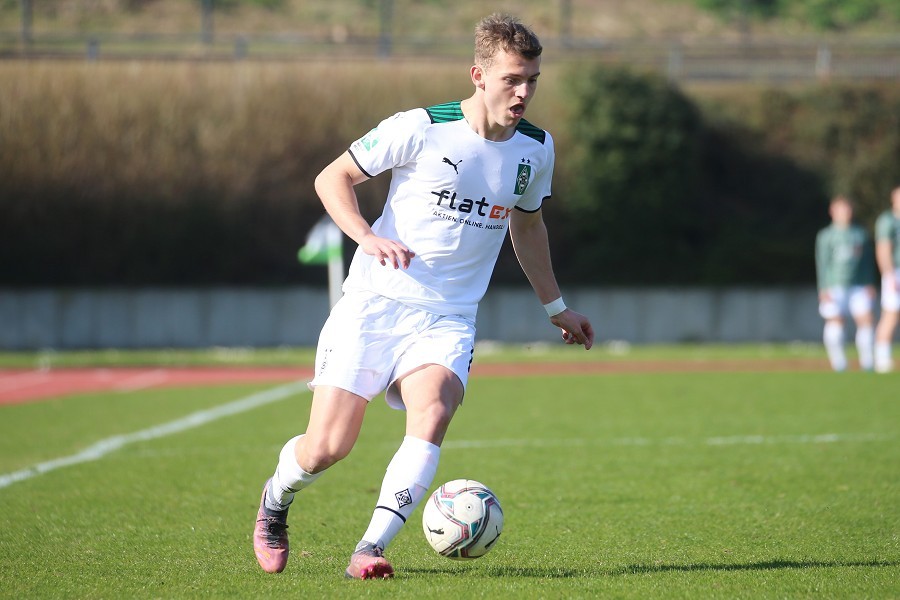 Borussia Mönchengladbach U23 vs. FC Wegberg-Beeck (2021/22)_35