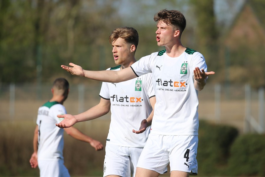 Borussia Mönchengladbach U23 vs. FC Wegberg-Beeck (2021/22)_42