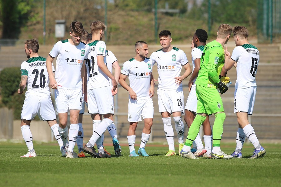 Borussia Mönchengladbach U23 vs. FC Wegberg-Beeck (2021/22)_7