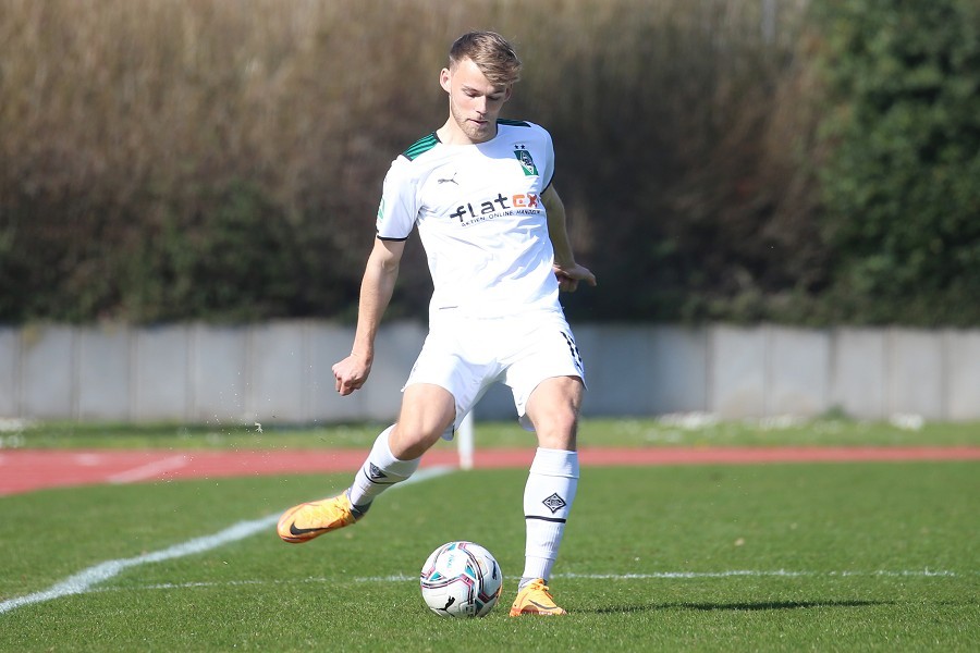 Borussia Mönchengladbach U23 vs. FC Wegberg-Beeck (2021/22)_8