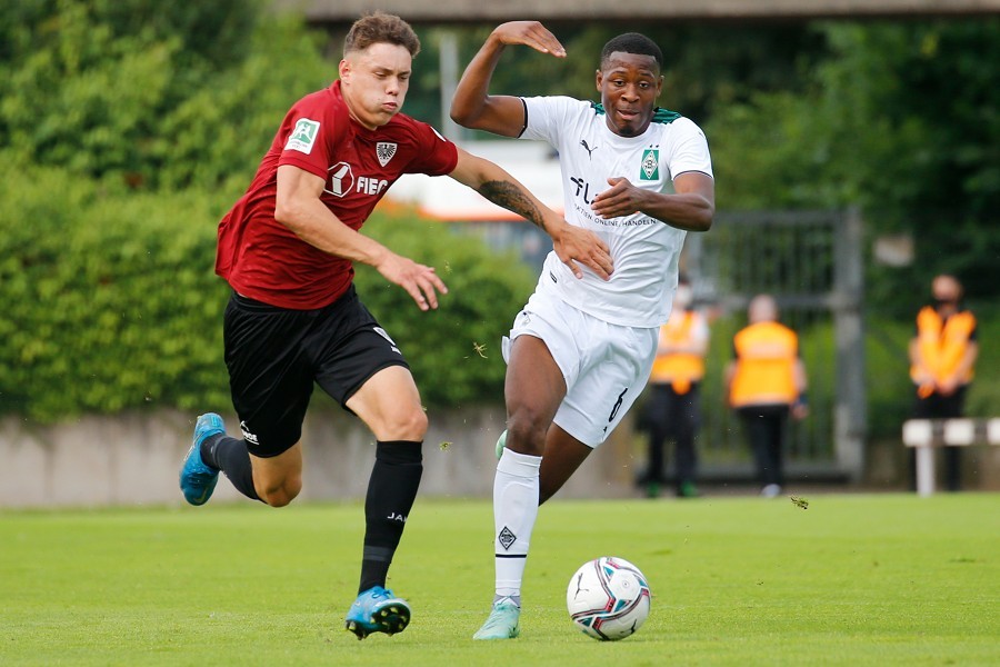 Borussia Mönchengladbach U23 vs. SC Preußen Münster (2021/22).._16