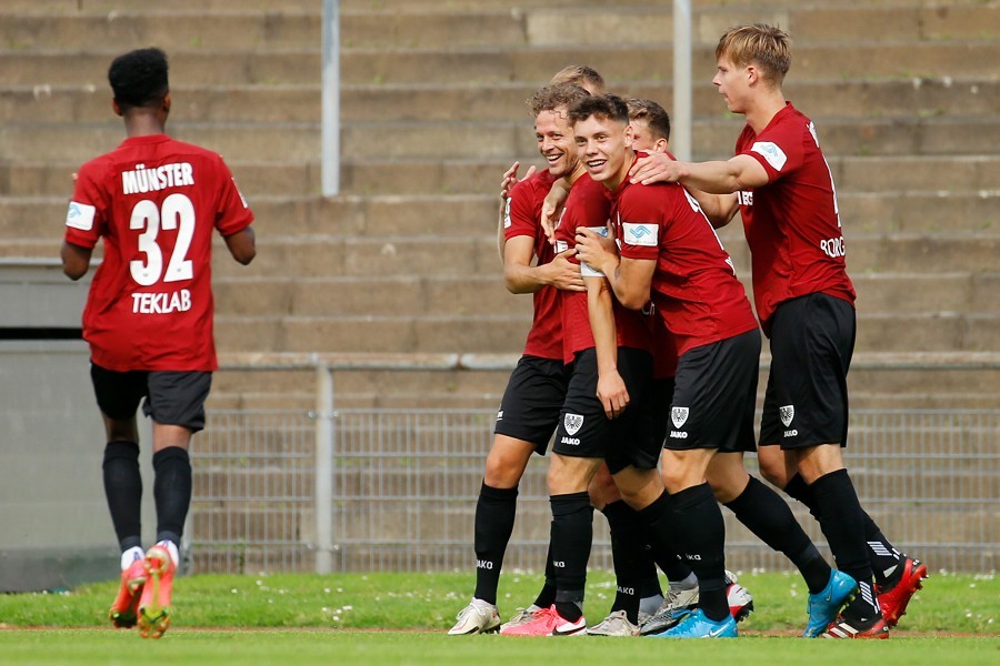 Borussia Mönchengladbach U23 vs. SC Preußen Münster (2021/22).._19