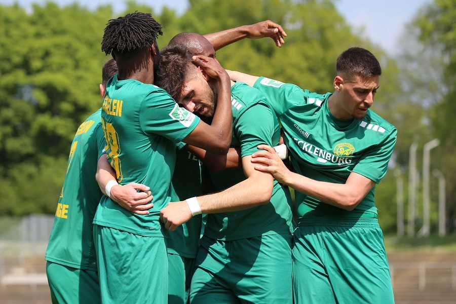 Borussia Mönchengladbach U23 vs. SV Straelen (2021/22)_24