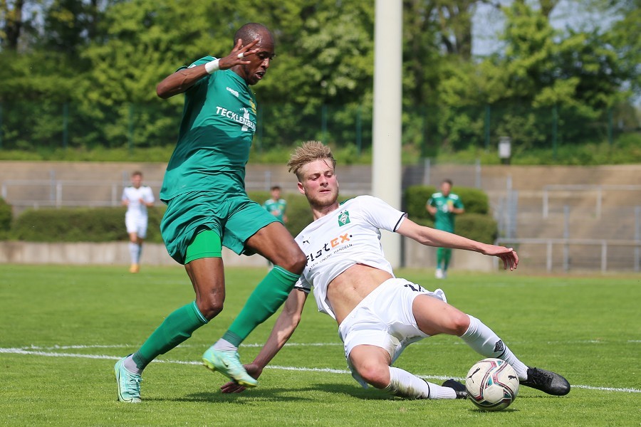 Borussia Mönchengladbach U23 vs. SV Straelen (2021/22)_39