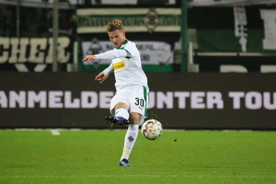 Borussia Mönchengladbach- VfB Stuttgart (2018/19)_18